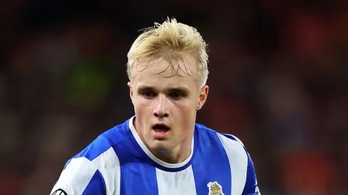 A Roma monitora de perto Victor Froholdt, destaque do FC Porto, e estuda uma investida pelo meio-campista já na próxima janela. (Foto: Molly Darlington/Getty Images)