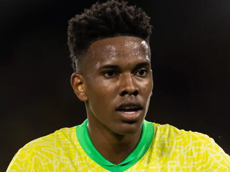 Estêvão pode colocar Raphinha no banco, dizem os Fanáticos