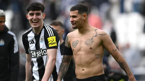 Tino Livramento é uma das prioridades do Manchester City. (Photo by Stu Forster/Getty Images)