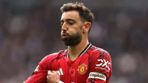 Bruno Fernandes pode correr riscos com possíveis chegadas de outros meio-campistas (Foto: Alex Pantling/Getty Images)