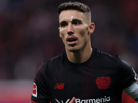 Clube catalão pode ter caminho livre para anunciar Grimaldo, do Leverkusen