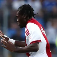 Manchester United e Jorthy Mokio: rumores de saída do Ajax