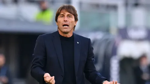 Napoli pode anunciar demissão de Antonio Conte após atritos com a diretoria e mira Xavi, ex-Barcelona. (Foto: Alessandro Sabattini/Getty Images)