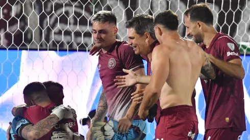 Lânus vence Atlético-MG na Sul-Americana e confirma dominância argentina no torneio. (Photo by Christian Alvarenga/Getty Images)