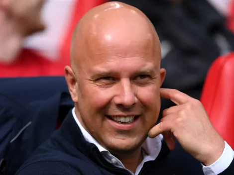 Veja três sugestões de técnicos "low profile" para substituir Arne Slot no Liverpool