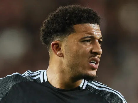 Sancho terá que reduzir salário para trocar United pelo Dortmund