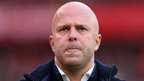 Liverpool mantém confiança no treinador Arne Slot, mas próximo jogo é na Champions League e diretoria quer mudanças (Foto: Molly Darlington/Getty Images)