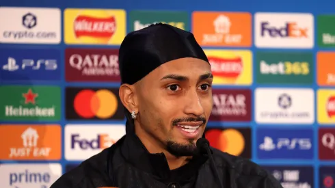 Raphinha fez projeção sobre Yamal e Estêvão (Foto: Andrew Redington/Getty Images)