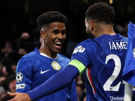 Cucurella rasga elogios para Estevão