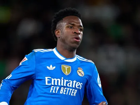 Xabi Alonso lamenta gol anulado de Vinicius, mas exalta virada do Real