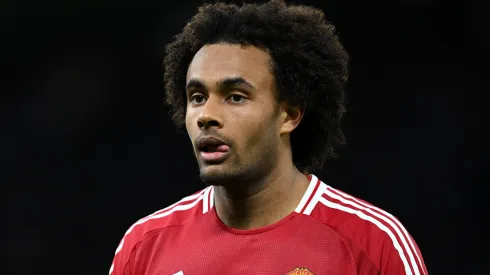 Joshua Zirkzee pode deixar o Manchester United para retornar à Itália e defender a Roma (Foto: Justin Setterfield/Getty Images)