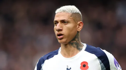 Richarlison vive boa fase e reacende disputa no Brasil. Foto: Julian Finney/Getty Images