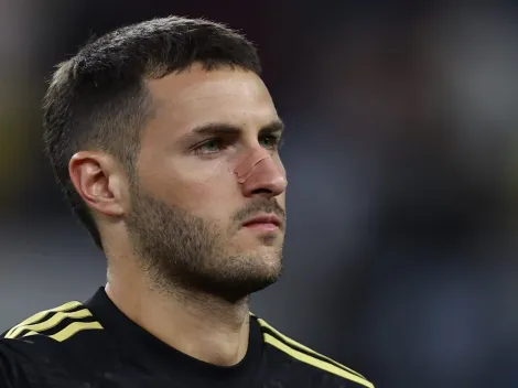 Milan quer se livrar de Santiago Giménez em janeiro