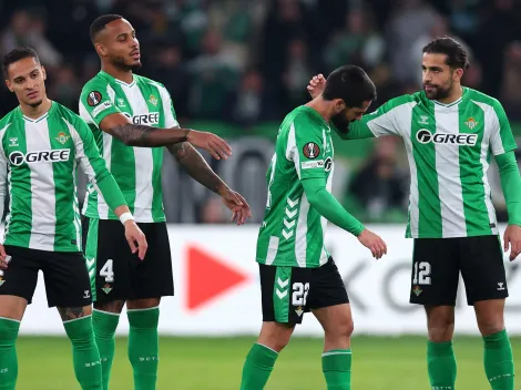 Amrabat acerta Isco e ambos precisam ser substituídos em jogo do Real Betis