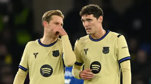 Jogadores do Barcelona e Hansi Flick são criticados por Alan Shearer. (Foto: Mike Hewitt/Getty Images)