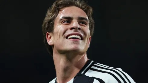 Kenan Yildiz da Juventus e Arsenal se anima para fechar com o jogador após conversa com agente do jogador (Foto; Yasser Bakhsh/Getty Images)