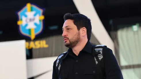 Arthur Elias crítica falta de critério da arbitragem nos jogos do Brasil – Foto: Lívia Villas Boas/CBF