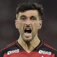 Arrascaeta se emociona após tetra da Libertadores do Flamengo: “Não tem palavras”