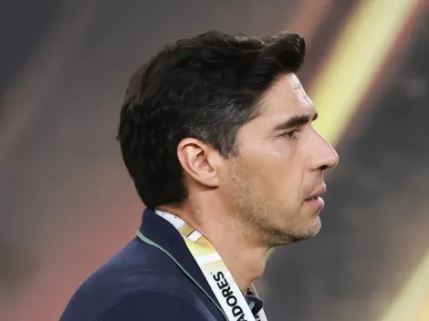 Abel ironiza pressão após vice na Libertadores: “Teria que ir embora”