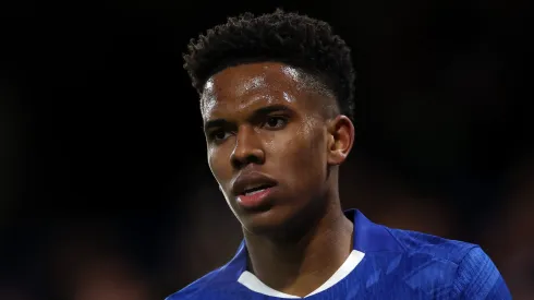 Estêvão deve ser reserva em jogo do Chelsea contra o Arsenal. Foto: Justin Setterfield/Getty Images