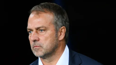 Hansi Flick pelo Barcelona. (Foto: David Ramos/Getty Images)