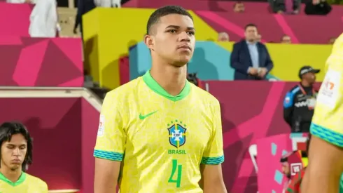 Luis Eduardo em ação com a Seleção Brasileira Sub-17