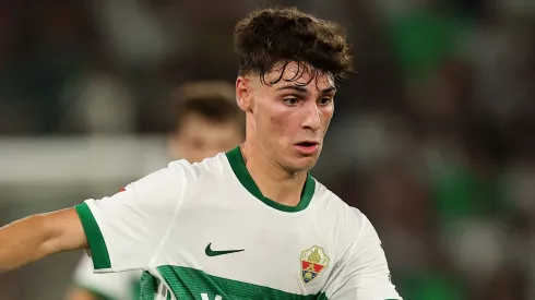 Rodrigo Mendoza, do Elche, em ação pela equipe espanhola. (Photo by Clive Brunskill/Getty Images)
