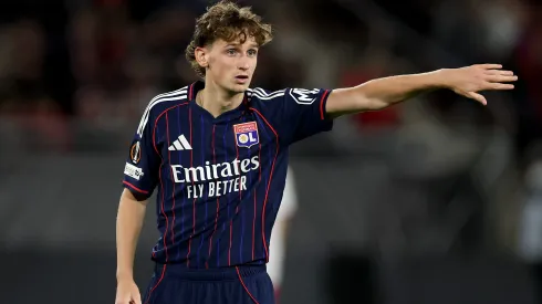 Tyler Morton, destaque do Lyon, está na mira do Tottenham. Foto: Lars Baron/Getty Images