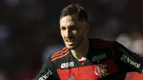 Matías Viña recebe sondagem da Europa. Foto: Jorge Rodrigues/AGIF