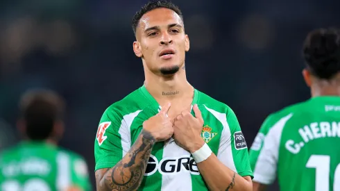 Antony em campo pelo Real Betis. Foto: Fran Santiago/Getty Images