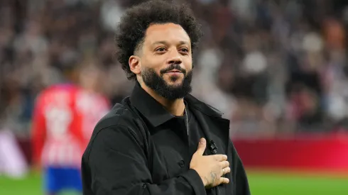 Marcelo agradecendo a torcida do Real Madrid. Foto: Angel Martinez/Getty Images