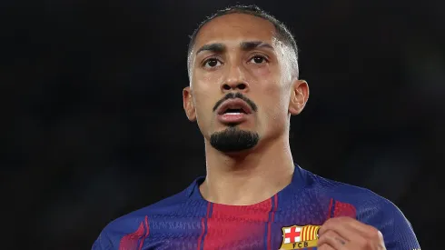 Raphinha pode deixar o Barcelona após a Copa do Mundo. Foto: Eric Alonso/Getty Images