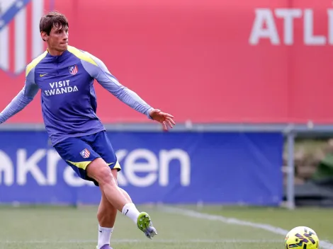 Le Normand volta a treinar no Atlético de Madrid após fisioterapia e lesão