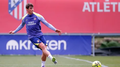 Le Normand treinando pelo Atlético de Madrid