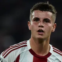 Manchester United mira a contratação de Christos Mouzakitis