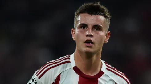 Manchester United tem interesse em Christos Mouzakitis. Foto: Milos Bicanski/Getty Images