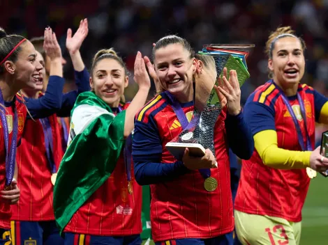 Emocionada, Claudia Pina festeja conquista da Women’s Nations League