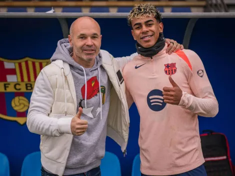 Iniesta visita treino do Barcelona