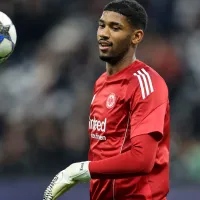 Técnico do Frankfurt vê Kauã Santos como futuro goleiro da Seleção Brasileira