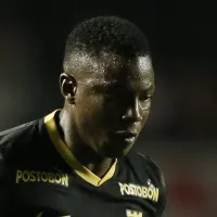 Boca Juniors confirma interesse no colombiano Marino Hinestroza