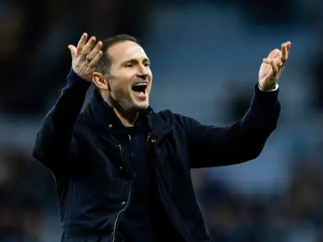 Frank Lampard, ídolo do Chelsea, vence prêmio como treinador