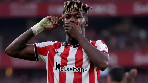 Nico Williams em campo com o Athletic. Foto: Alcoba Beitia/Getty Images