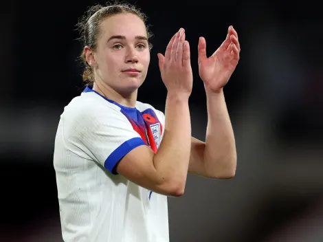 Lucia Kendall fala sobre paixão pelo Chelsea e por Lampard