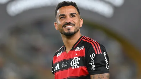 Danilo após o jogo do Flamengo (Foto: Rodrigo Valle/Getty Images)