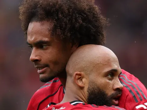 Milan entra na disputa com a Roma para tirar Zirkzee do United