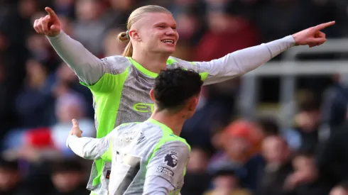 Haaland, do Manchester City, abre o placar contra o Crystal Palace – Alex Pantling/Getty Images