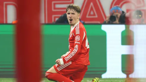 Lennart Karl, meia do Bayern de Munique. (Foto: Alexander Hassenstein/Getty Images)