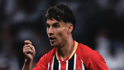 Ferreira pode deixar o São Paulo rumo ao futebol turco – Foto: Ettore Chiereguini/AGIF