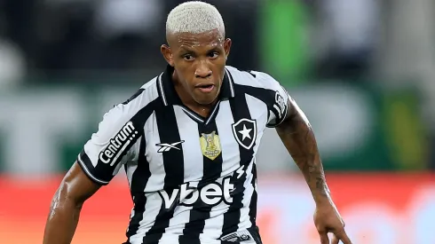 Danilo durante partida do Botafogo. (Photo by Buda Mendes/Getty Images)