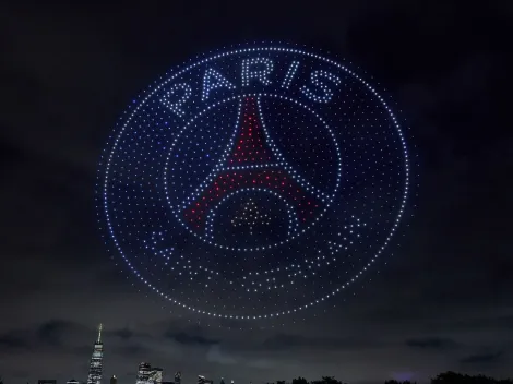 PSG lança e vende uniforme personalizado após título sobre o Flamengo